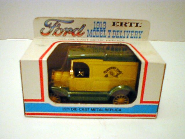 ERTL 1913 Ford Model T Country Time Delivery Truck NIB  
