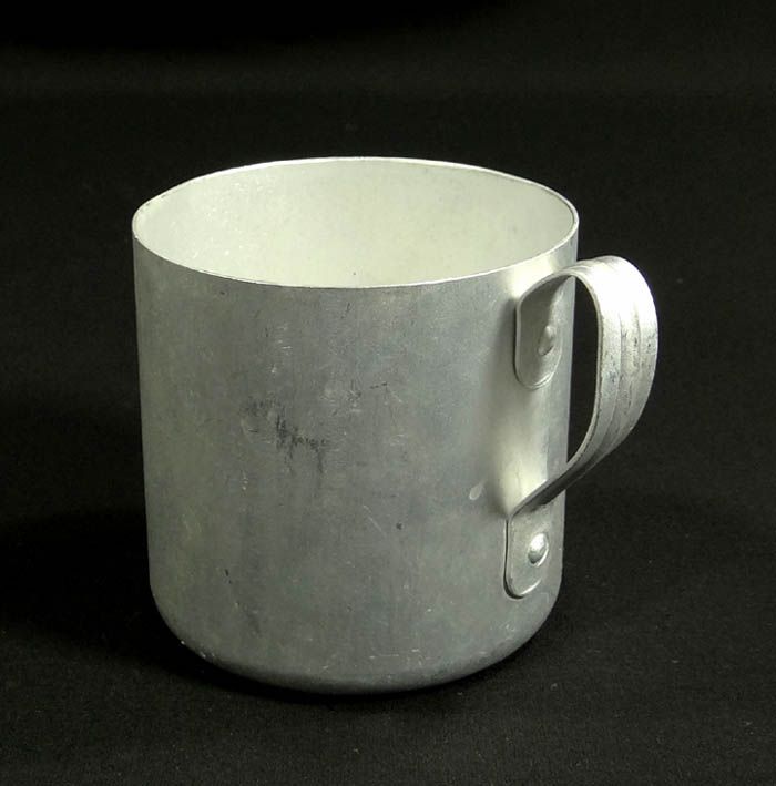WWII GERMAN WEHRMACHT ARMY SOLDIER MESS KIT DRINKING SHAVING MUG CUP 